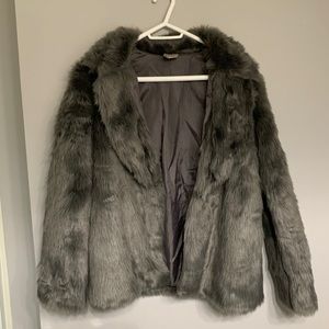 FOREVER 21 Fur Coat